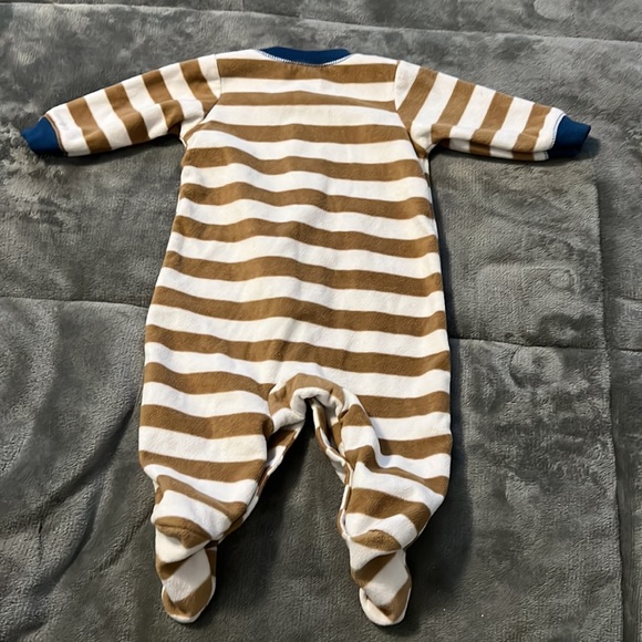 Carters bundle 0-3 months - Picture 9 of 9